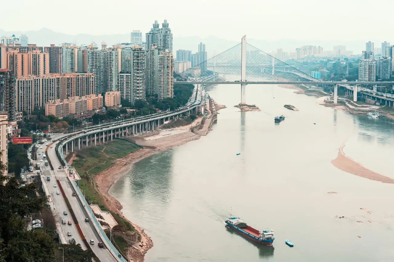艾灸与拔罐技术在健康理疗服务中的应用效果对比研究