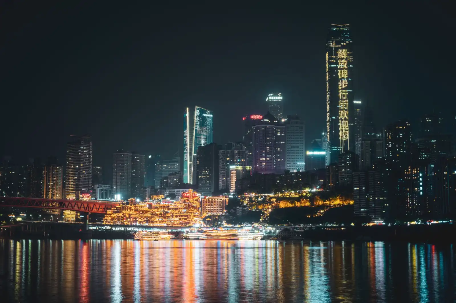 重庆地区季节变化对经络调理手法的差异化影响分析正文配图 1