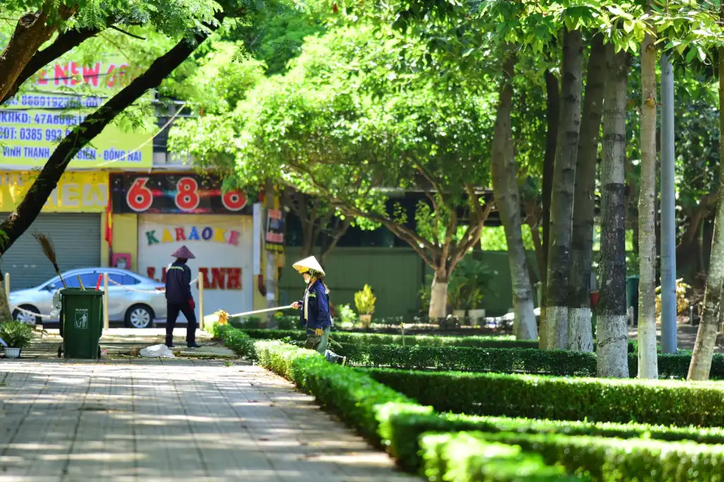 艾灸与拔罐如何选择？江北区正佴健康理疗店解析常见理疗项目适用场景