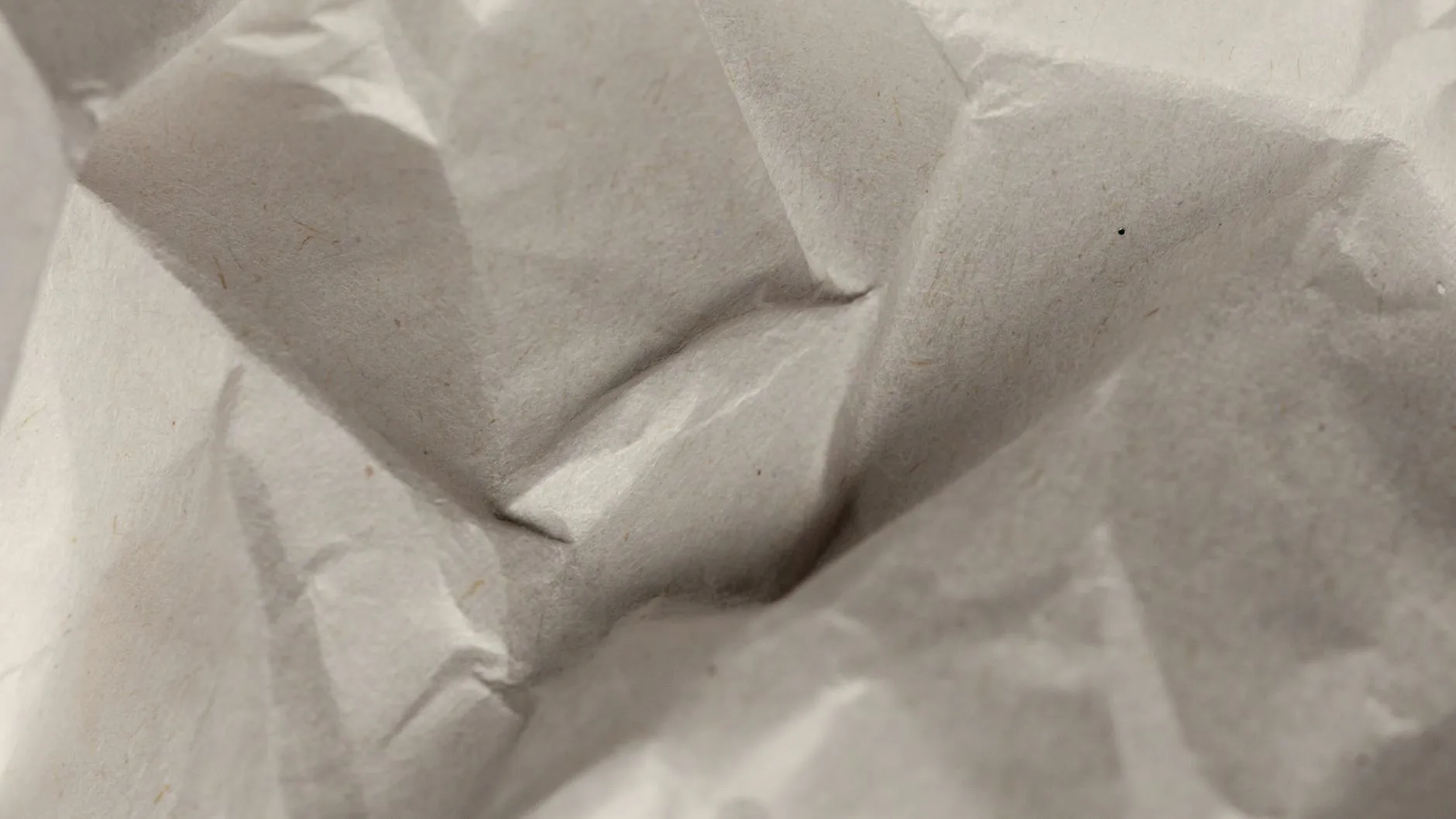 重庆地区秋季经络调理与艾灸拔罐的协同应用方案解析
