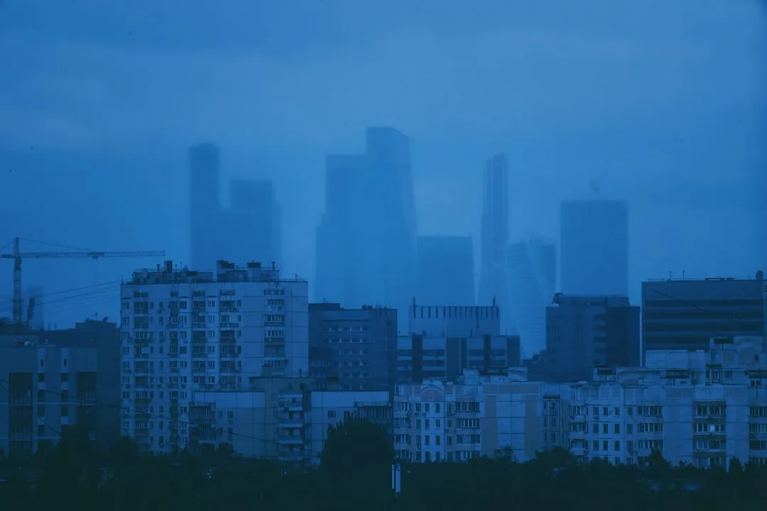 艾灸与拔罐在肩颈疲劳缓解中的技术应用解析